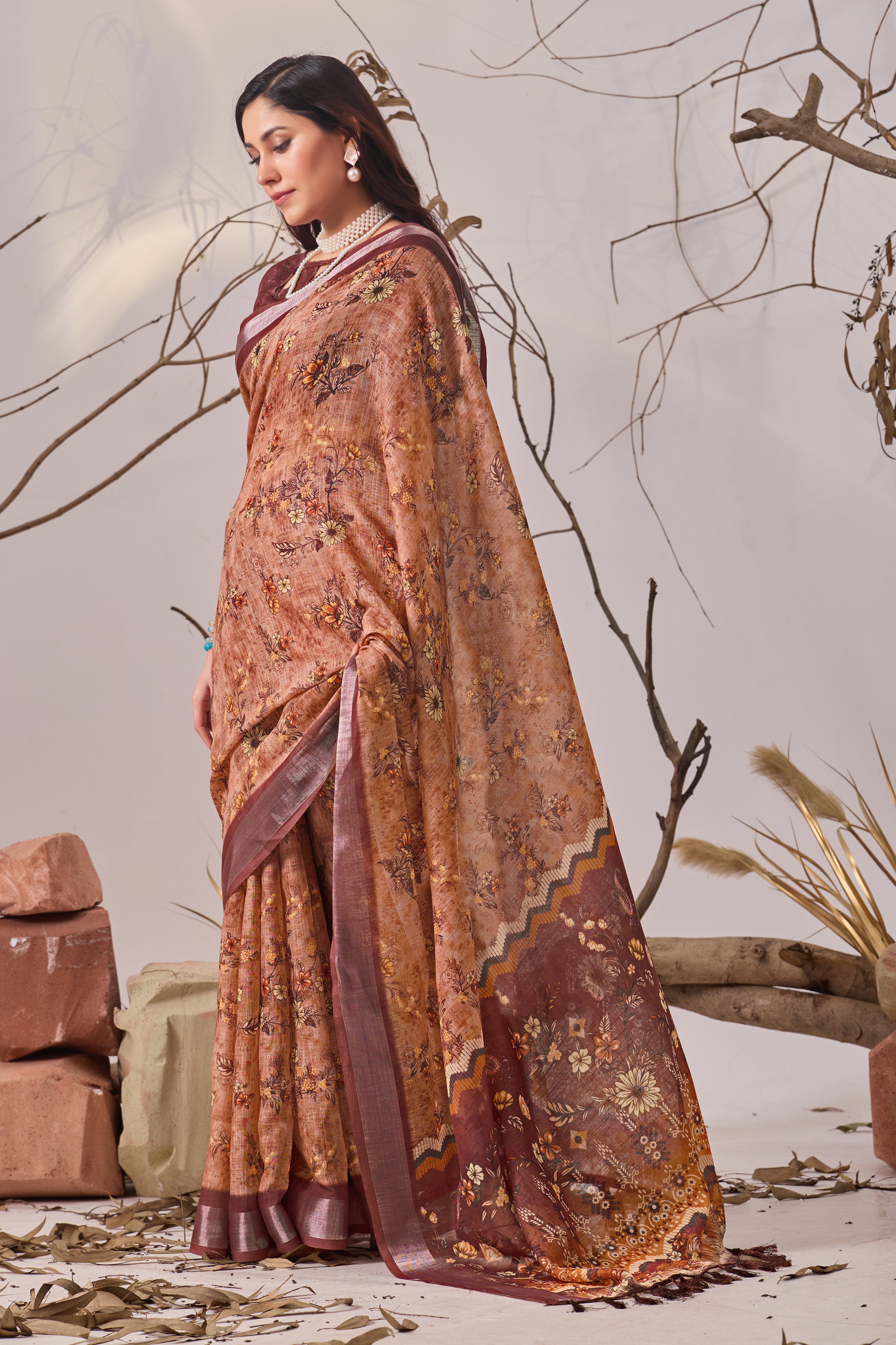 Linen Cotton Saree with Elegant Digital Floral & Traditional Woven-Style