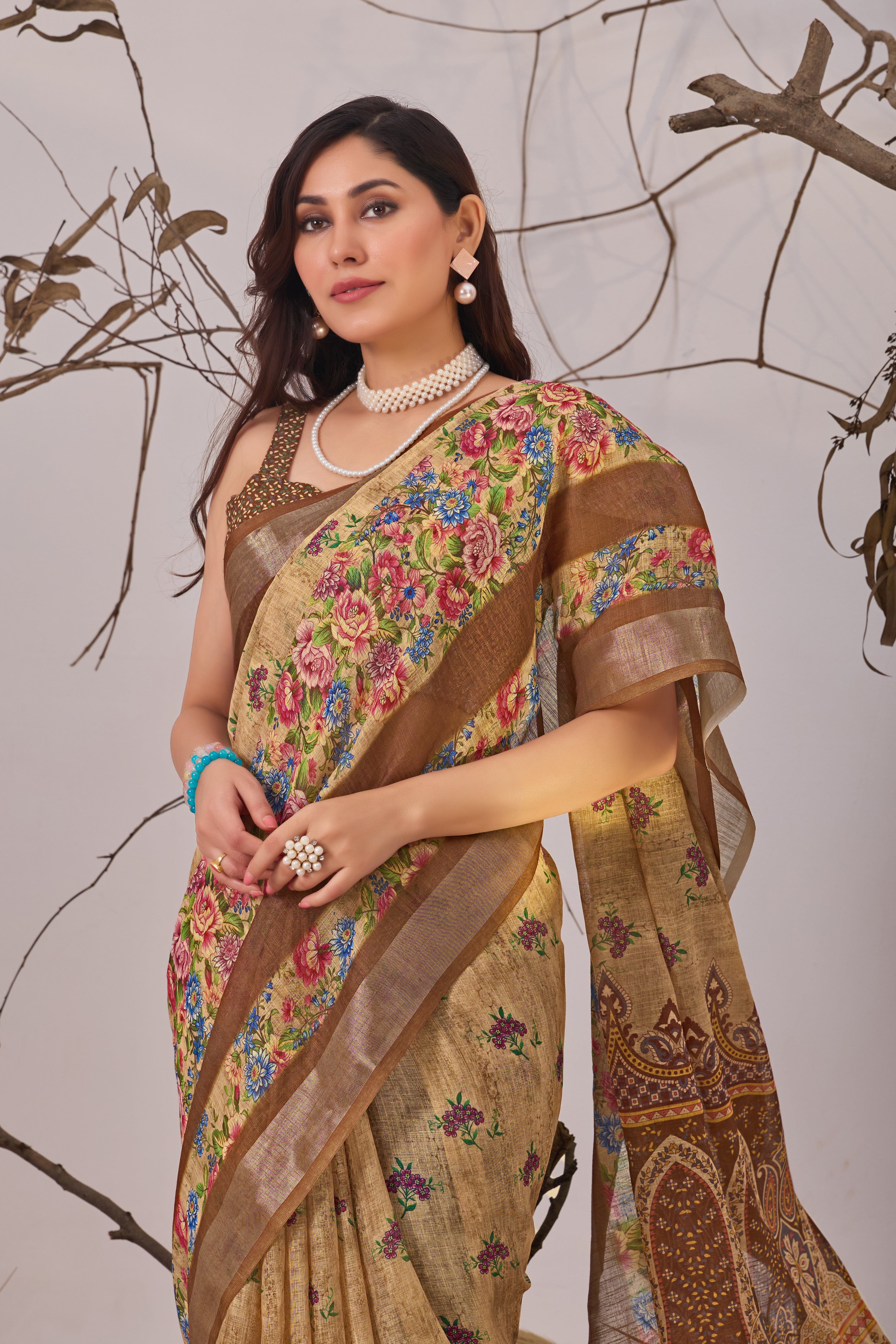 Linen Cotton Saree with Elegant Digital Printed Floral Design