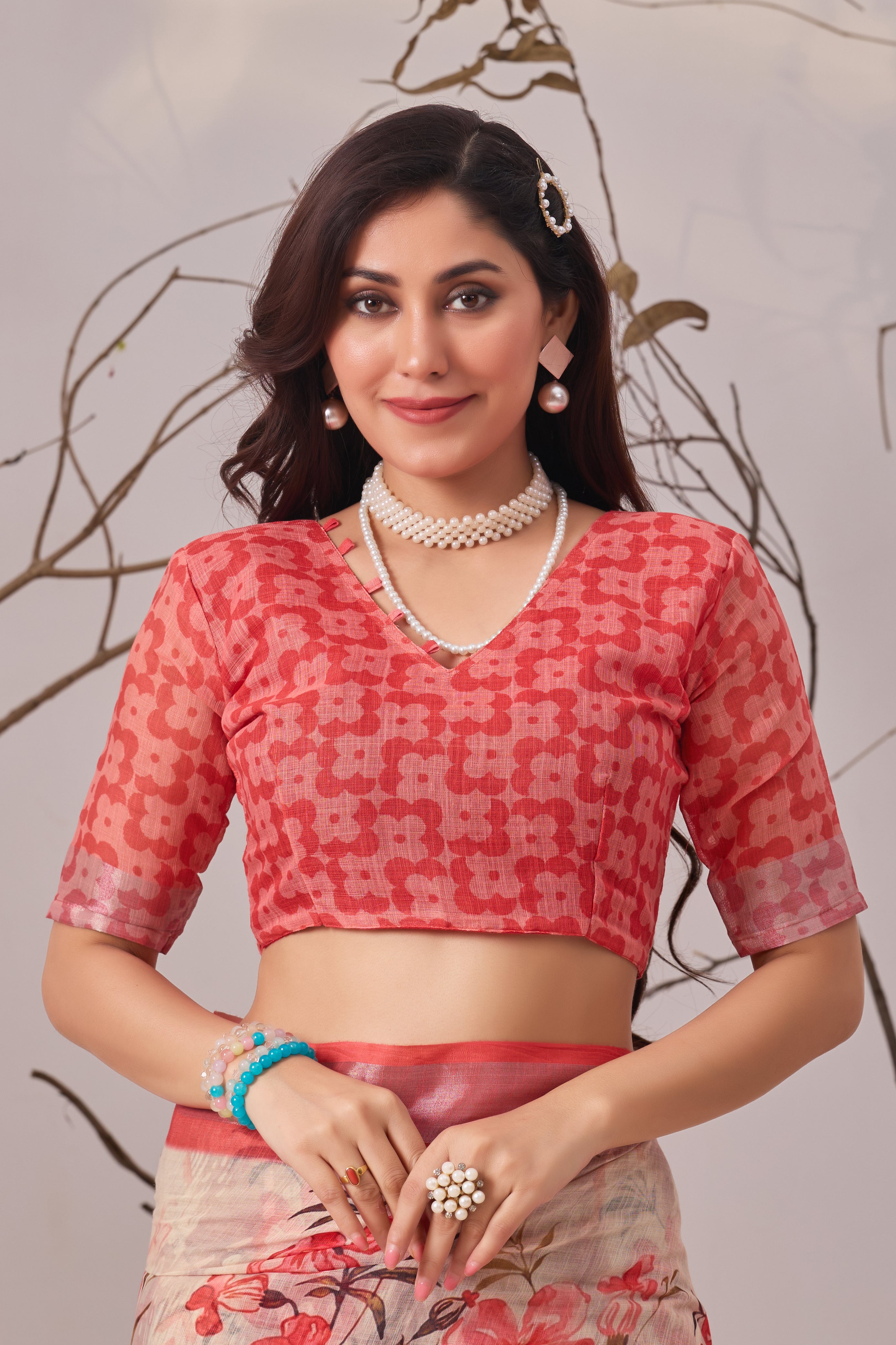 Premium Linen Cotton Saree with Elegant Digital Floral Print & Patola Border