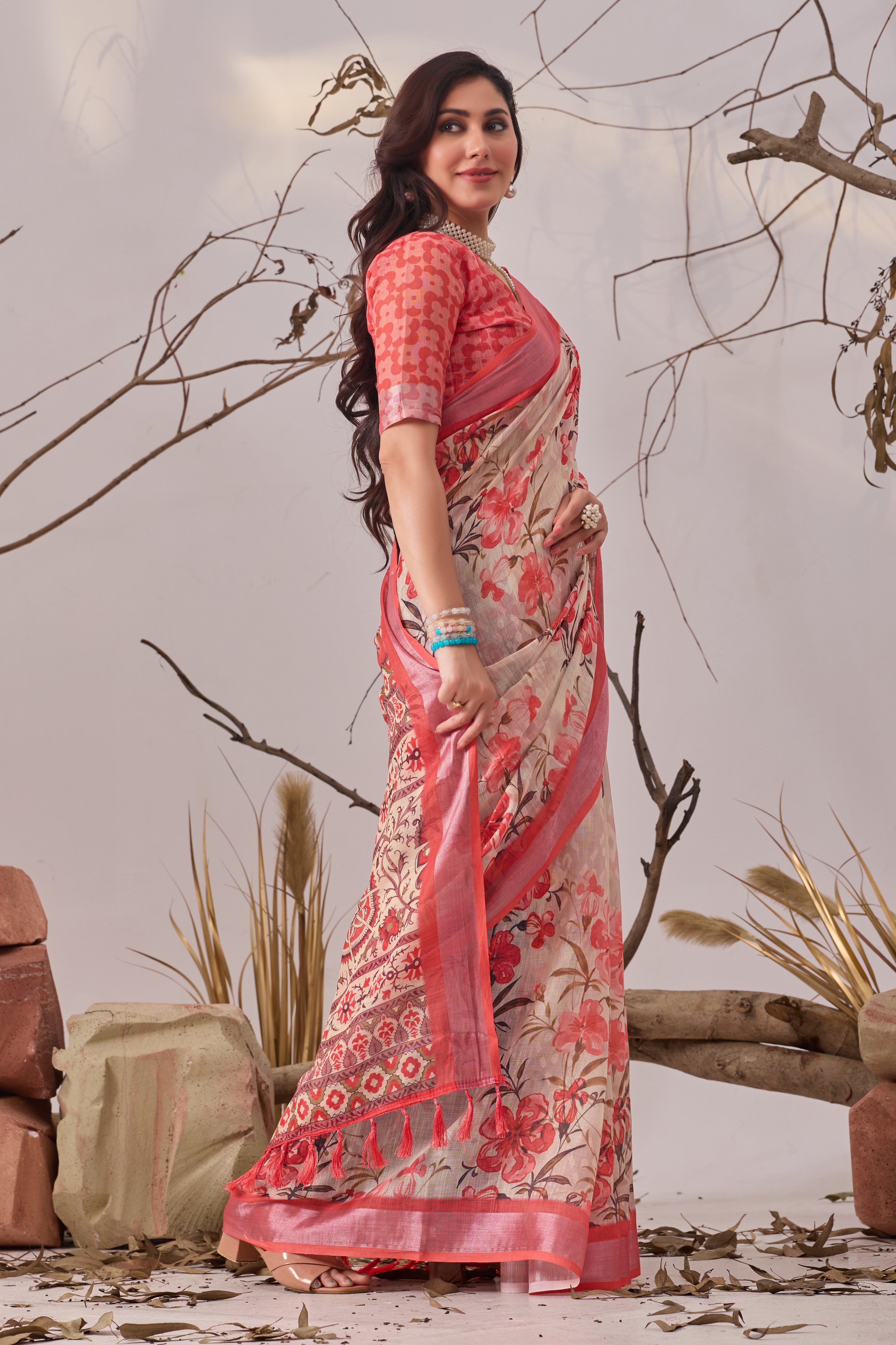 Premium Linen Cotton Saree with Elegant Digital Floral Print & Patola Border