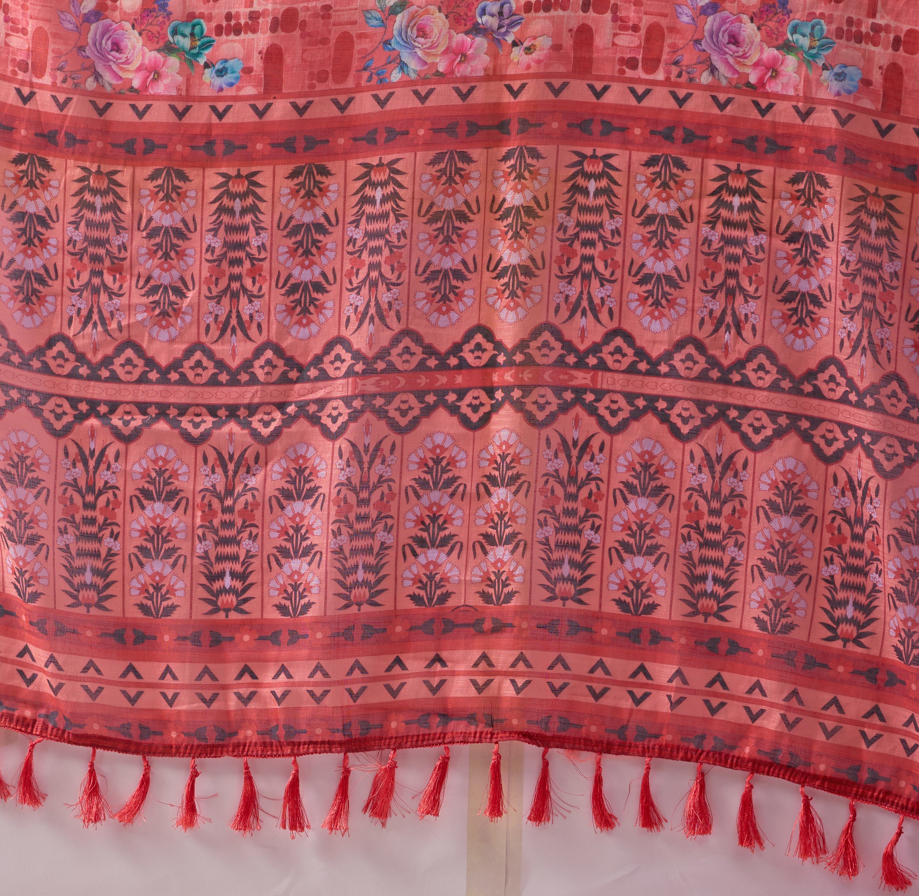 Premium Linen Cotton Saree with Beautiful Digital Floral Print & Traditional Patola