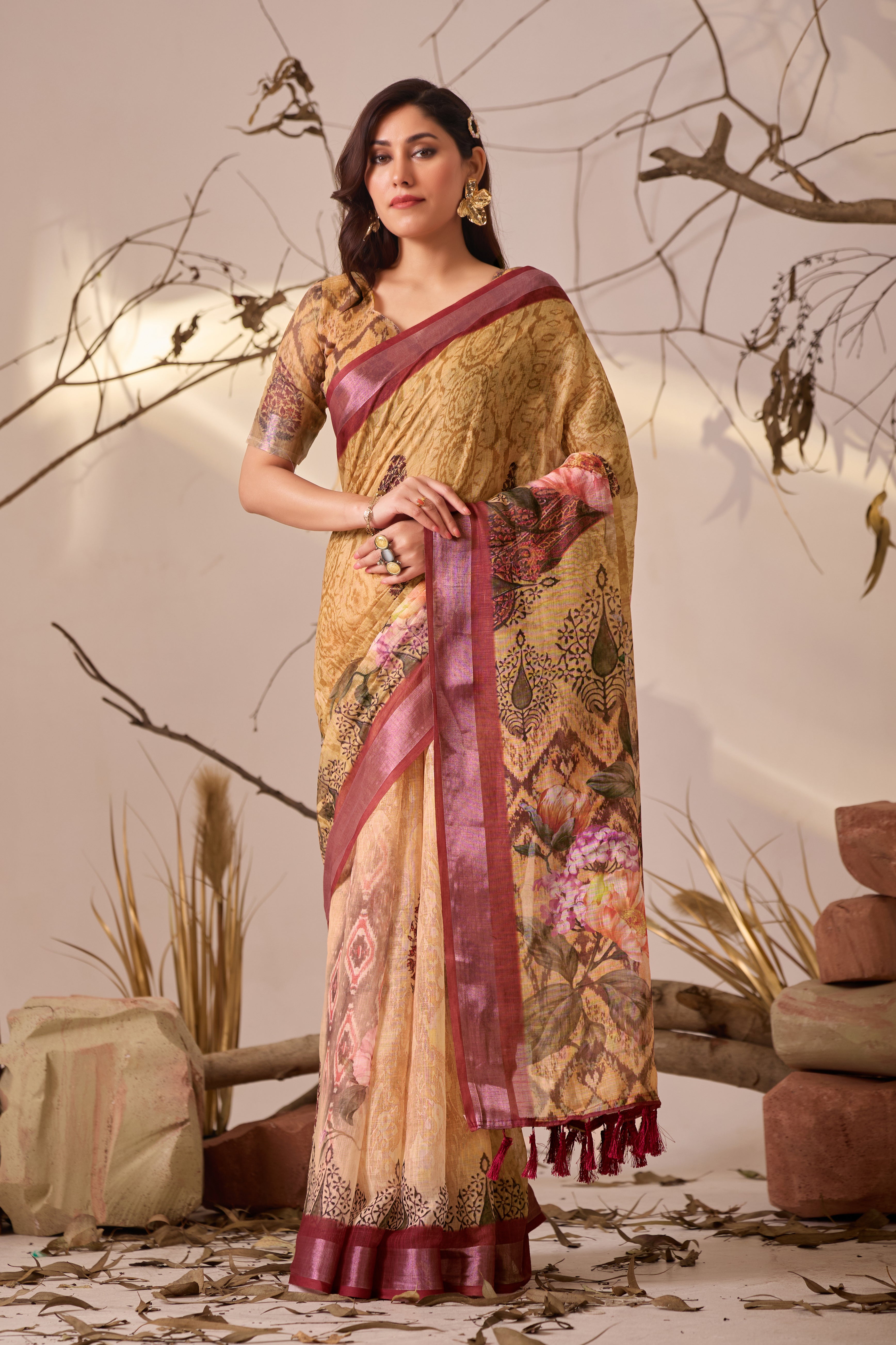 Premium Linen Cotton Saree with Elegant Digital Floral Print & Classic Patola Border