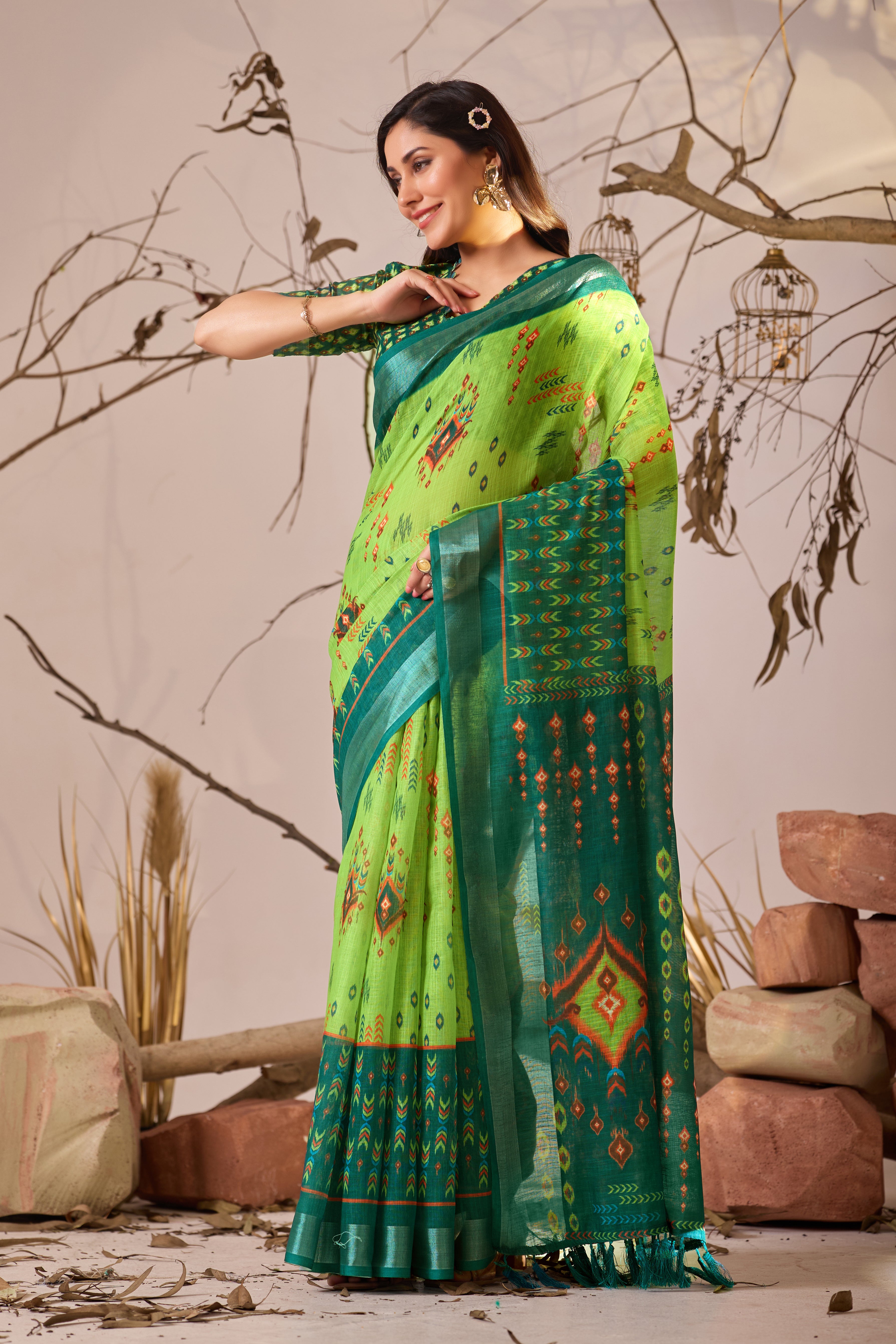 Premium Linen Cotton Saree with Elegant Digital Patola