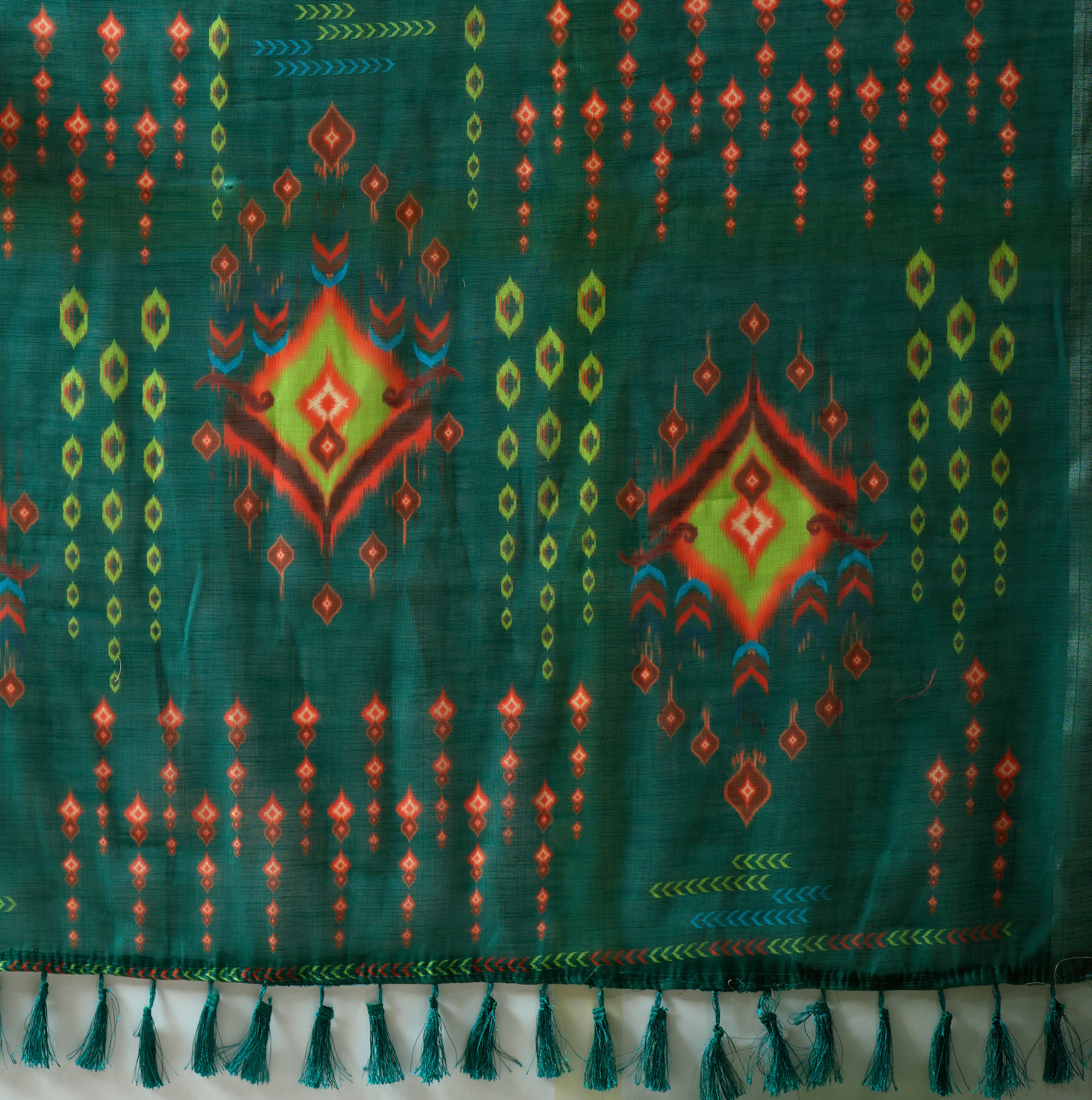 Premium Linen Cotton Saree with Elegant Digital Patola