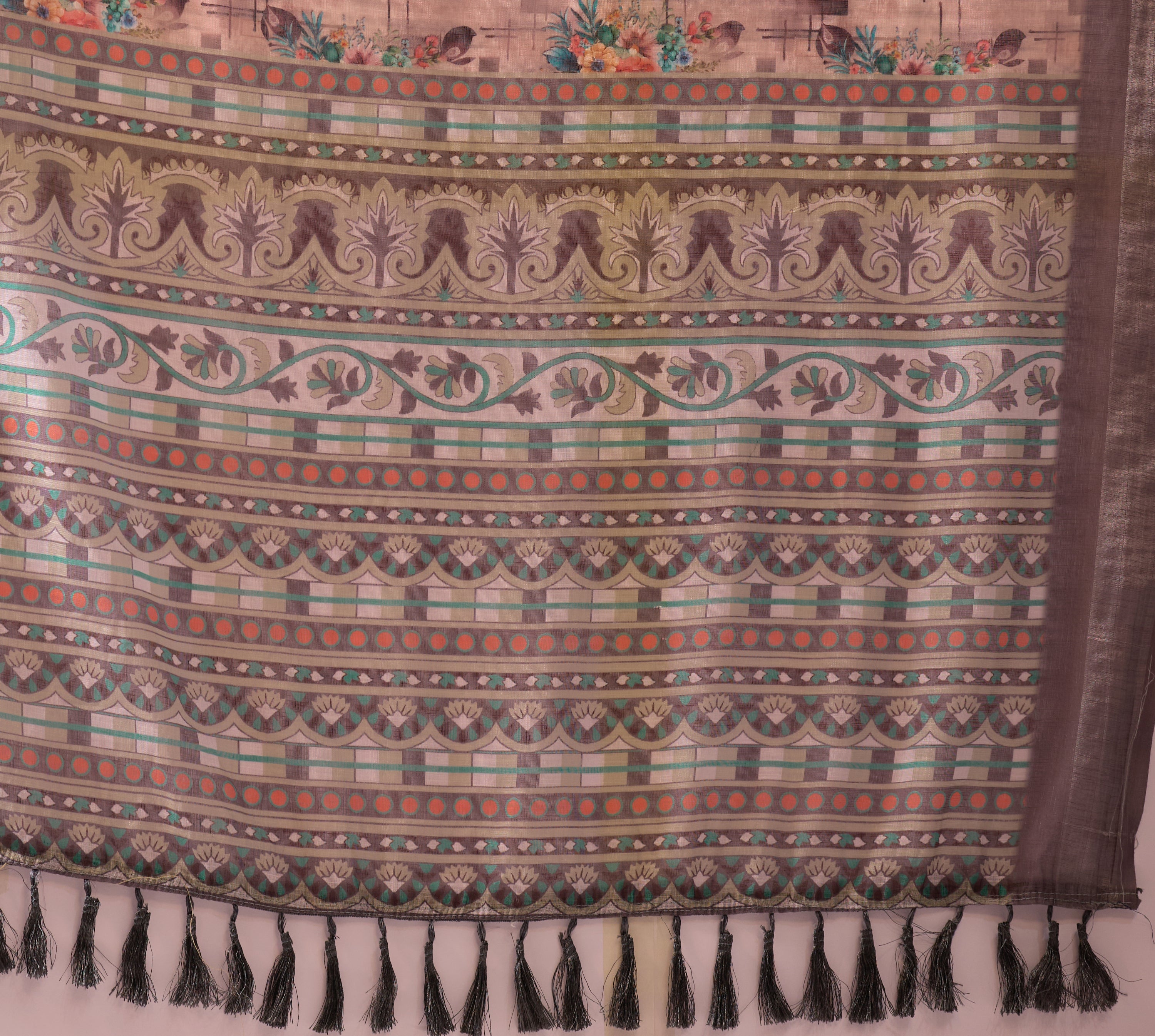 Premium Linen Cotton Saree with Elegant Digital Floral