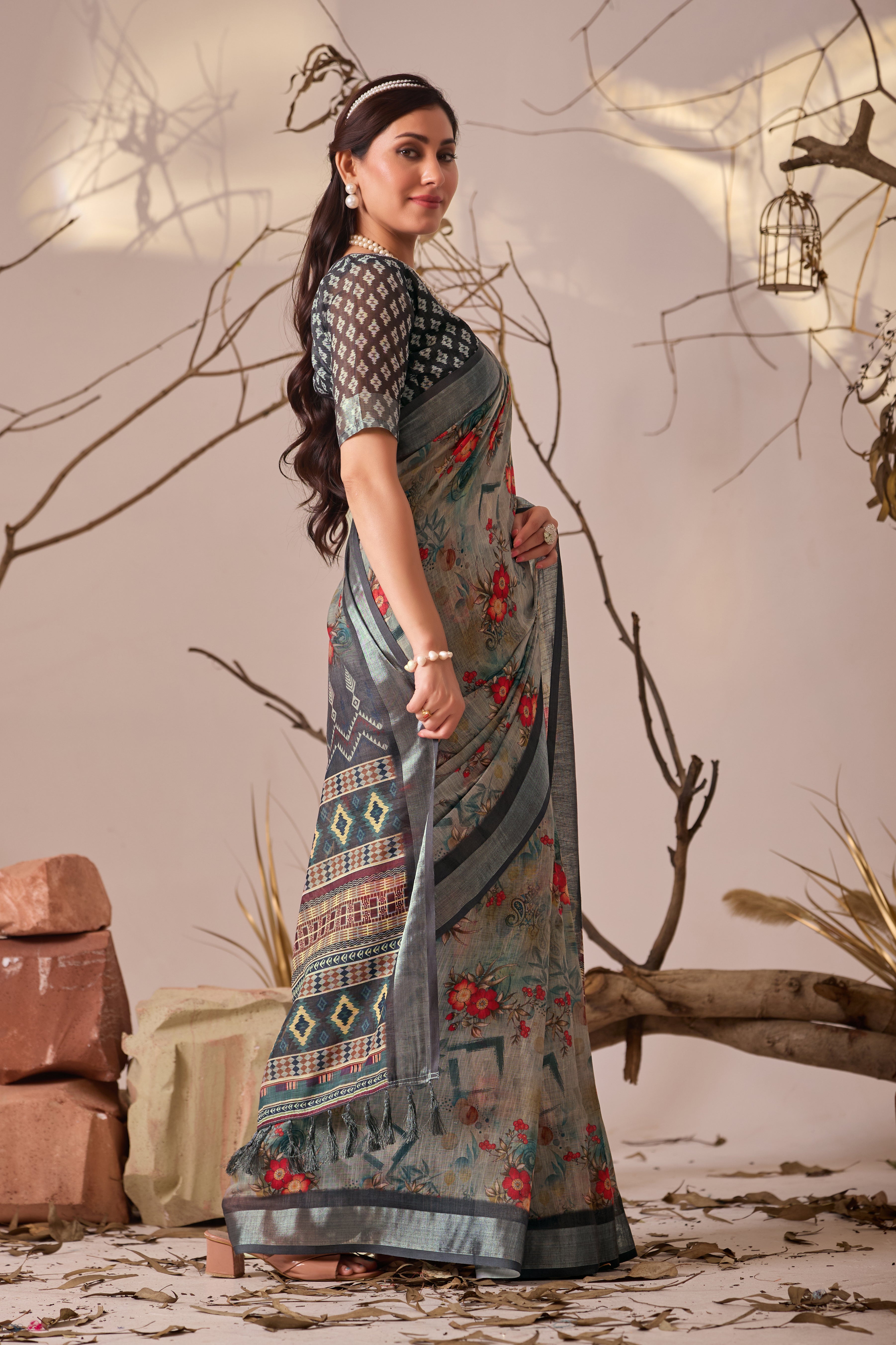 Premium Linen Cotton Saree with Elegant Digital Floral & Royal Ethnic Print
