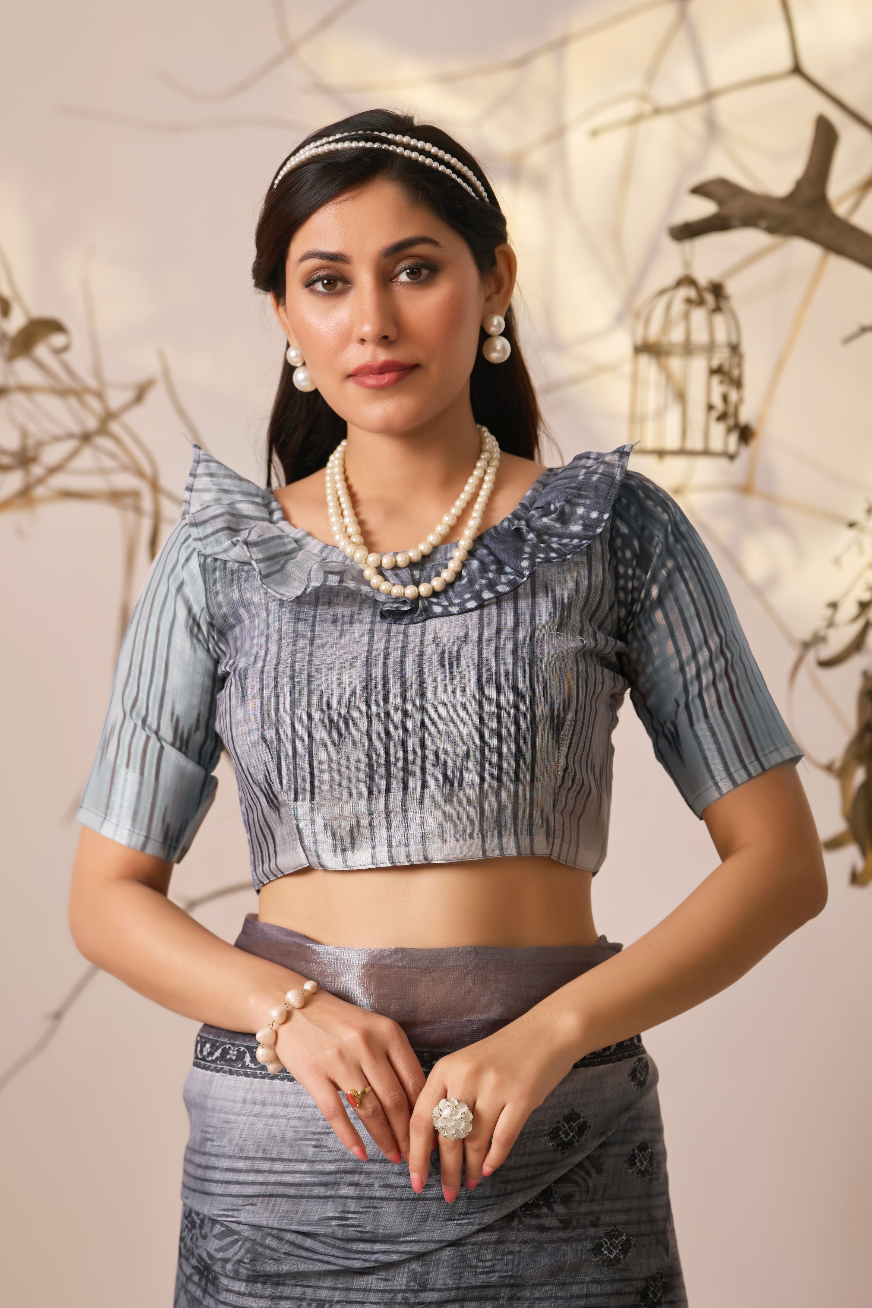 Premium Linen Cotton Saree with Elegant Digital Floral & Royal Ethnic Print & Classic Contrast Patola Style Border