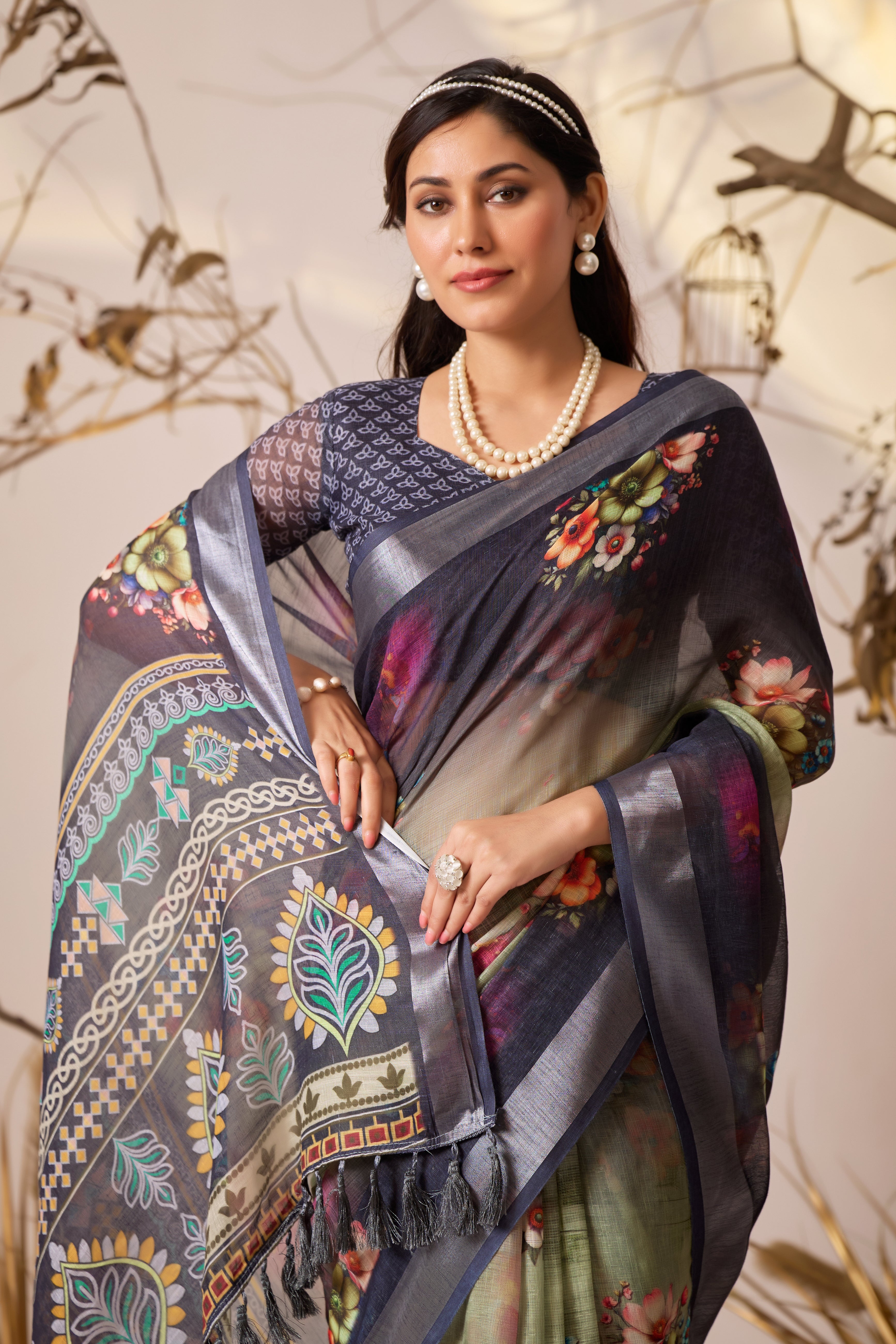 Premium Linen Cotton Saree with Elegant Digital Floral & Royal Ethnic Print & Classic Contrast Patola Style Border