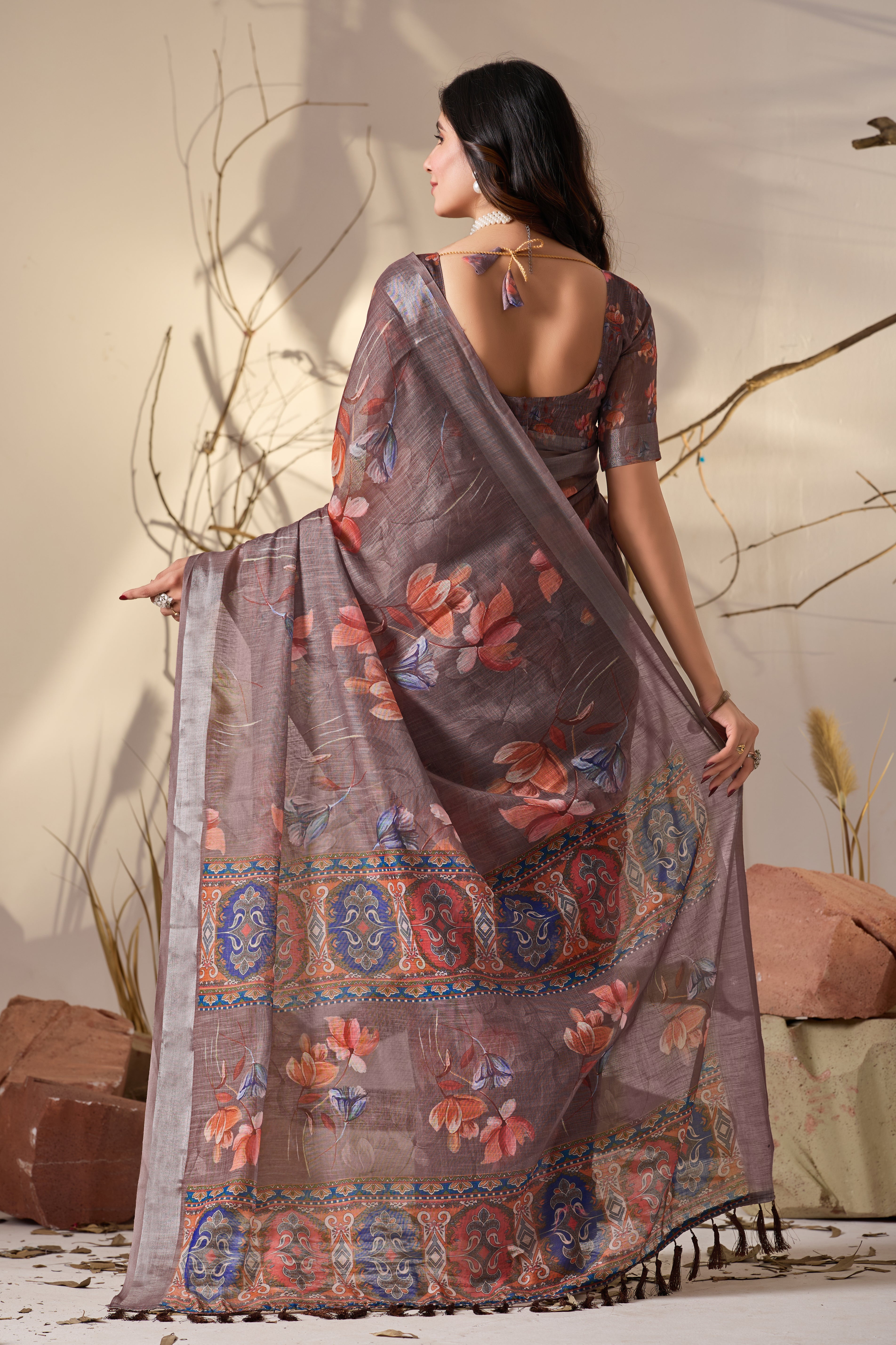 Premium Linen Cotton Saree with Elegant Digital Floral Print & Exquisite Patola Inspired Border Detailing