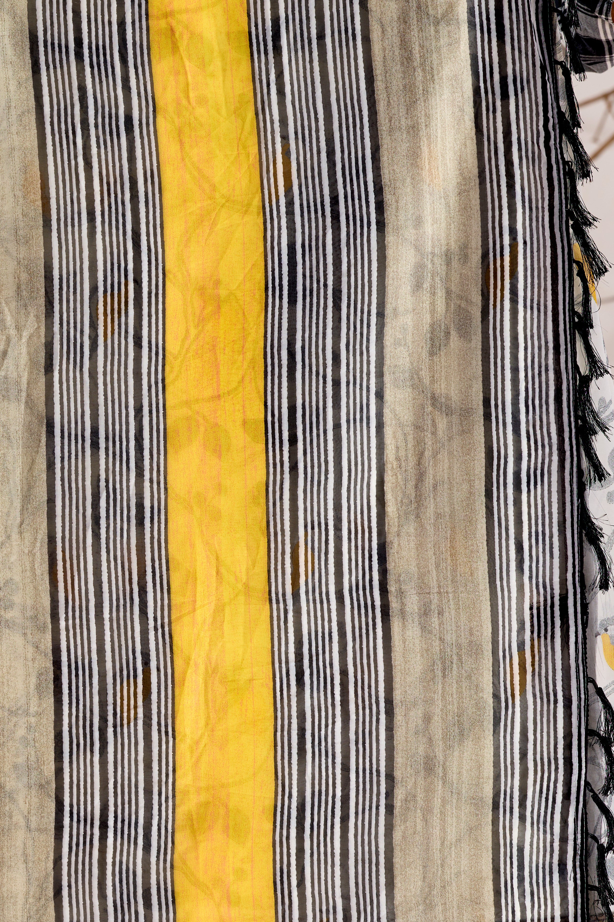 Soft Georgette Lightweight Saree with Delicate