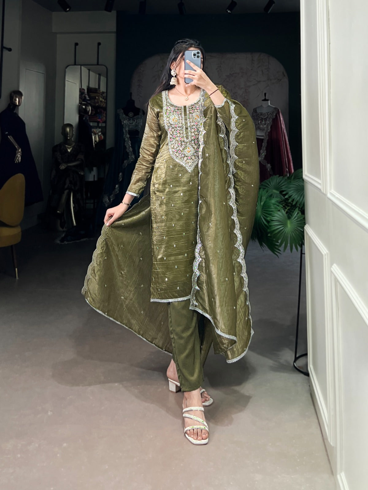 Ethnic Dress Earthy Tones, Royal Vibes