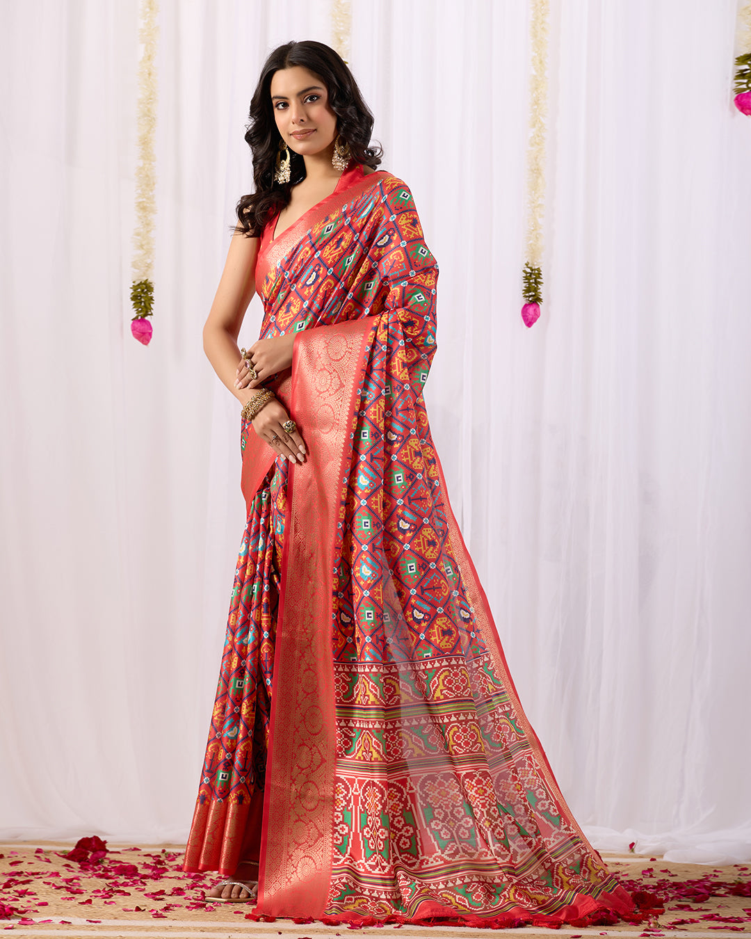 Soft Lichi Silk Saree with Rich Patola Weaving Design