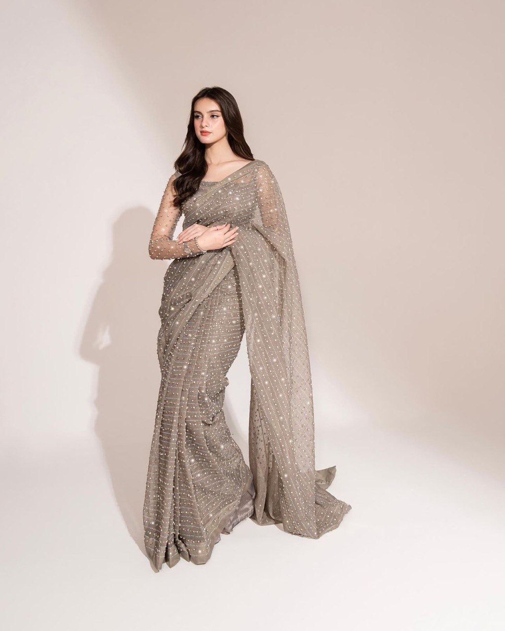 Modern touch ,Here we Presenting Exclusive saree