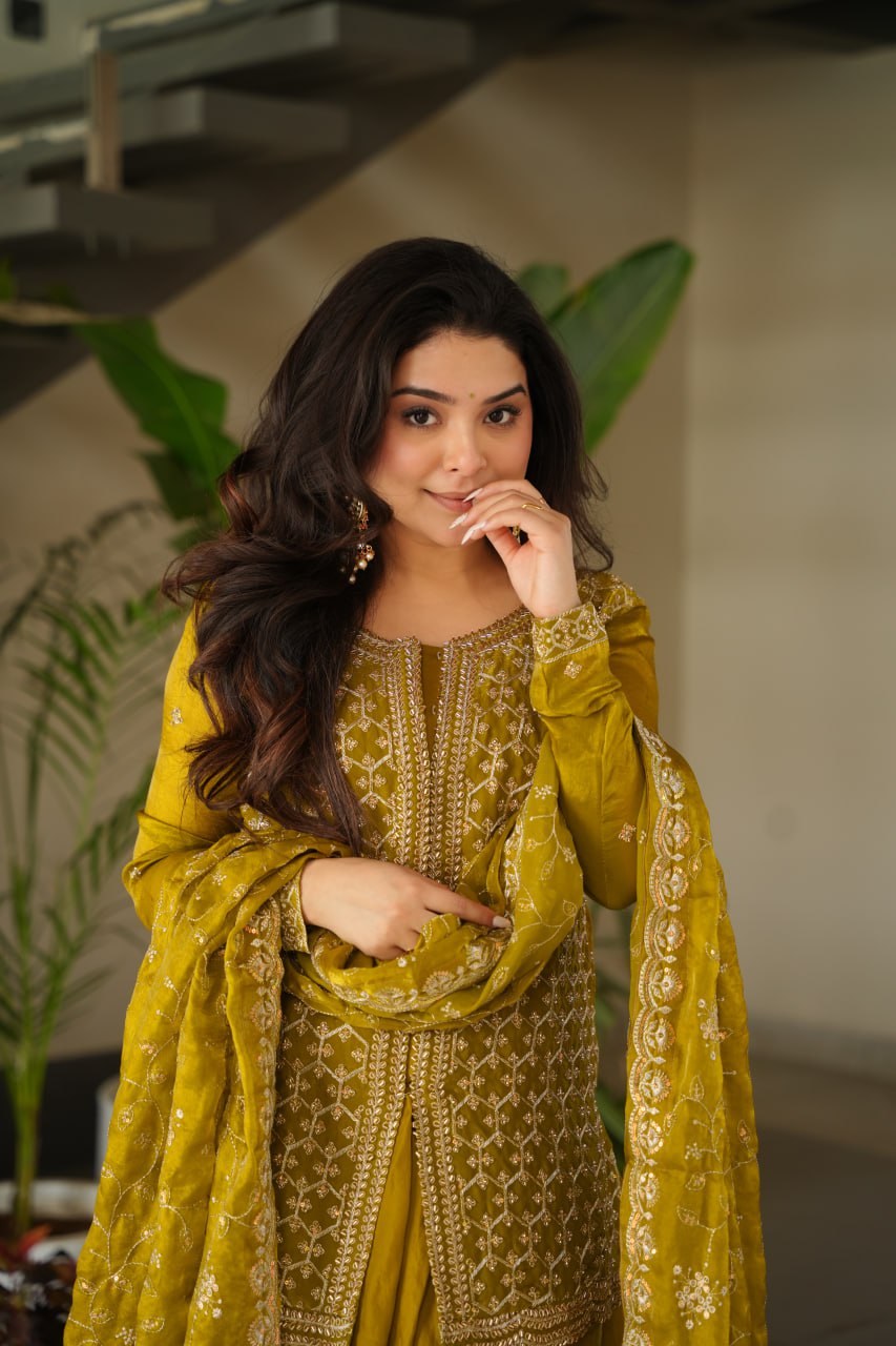 Embroidered Anarkali Suit with Intricate Dupatta Detailing