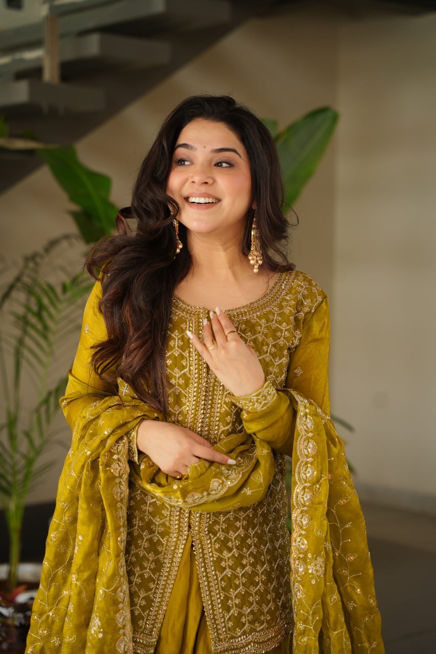 Embroidered Anarkali Suit with Intricate Dupatta Detailing