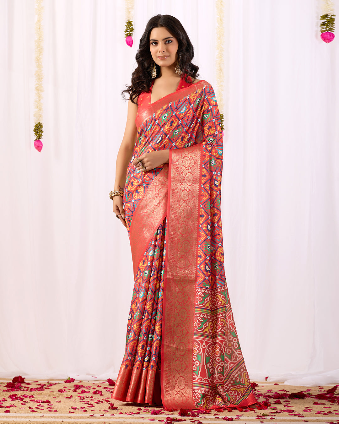 Soft Lichi Silk Saree with Rich Patola Weaving Design