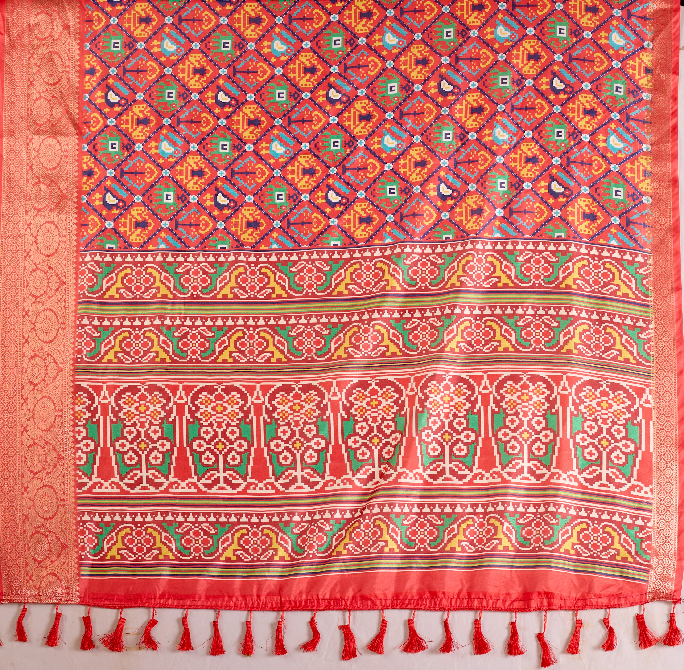 Soft Lichi Silk Saree with Rich Patola Weaving Design