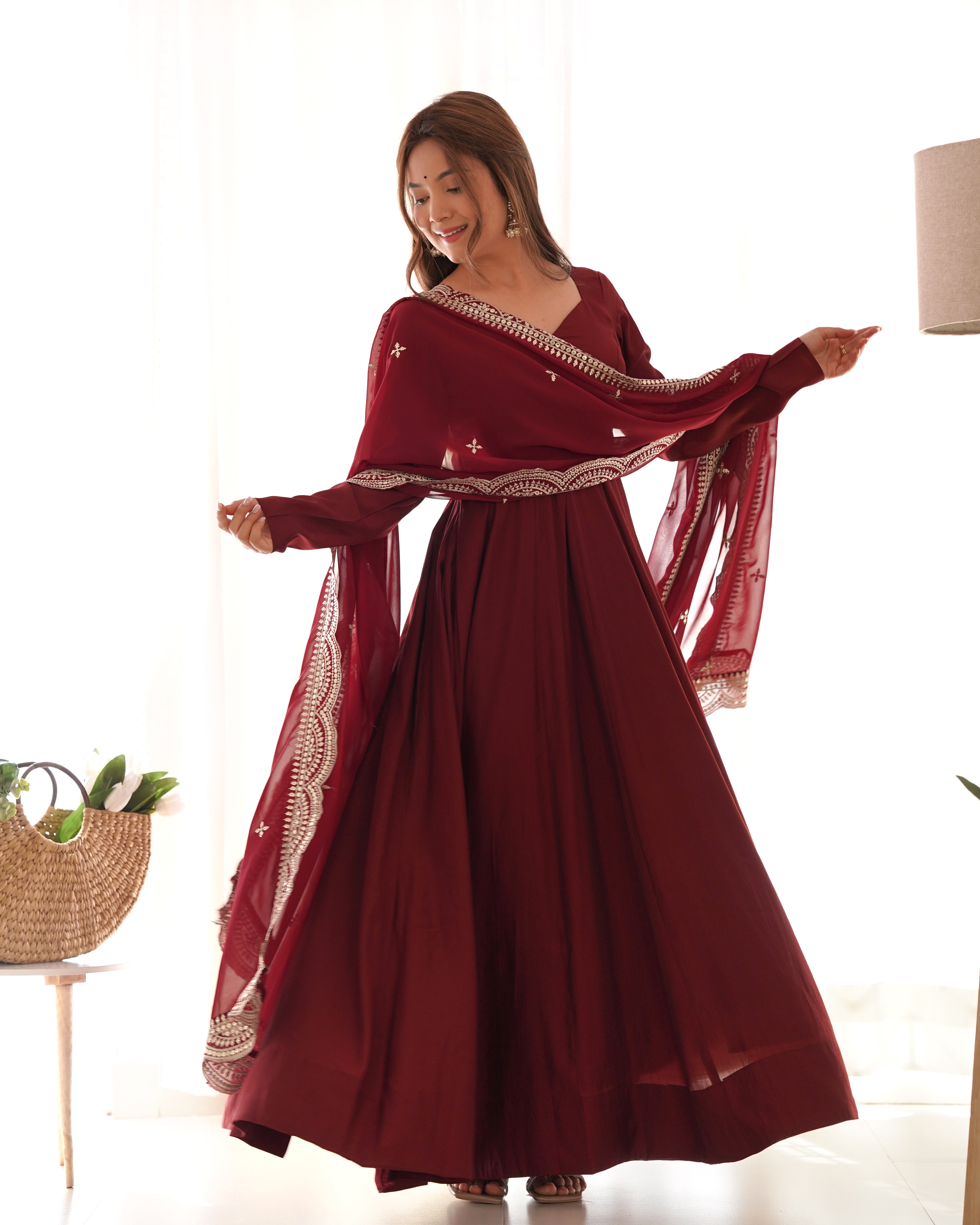 PRESENTING NEW PREMIUM QUALITY PURE ROMANSILK CHANDERI FABRIC FULLY FLAIR ANARKALI,WITH DUPPTA SET,PENT READY TO WEAR
