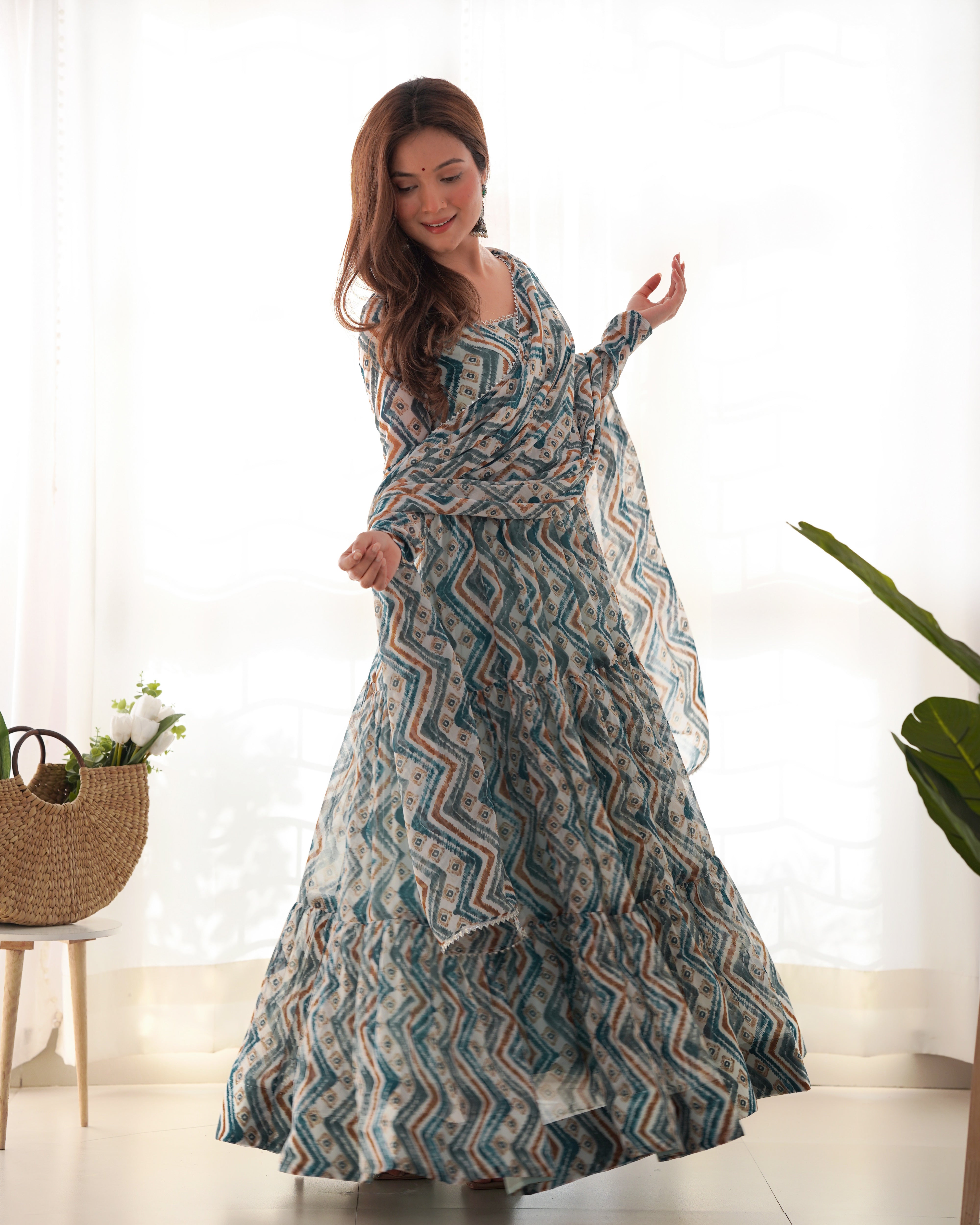 PURE SOFT FOX GEORGETTE ZIGZAG PRINT FABRIC FULLY FLAIR ANARKALI,WITH DUPPTA SET,PENT READY TO WEAR