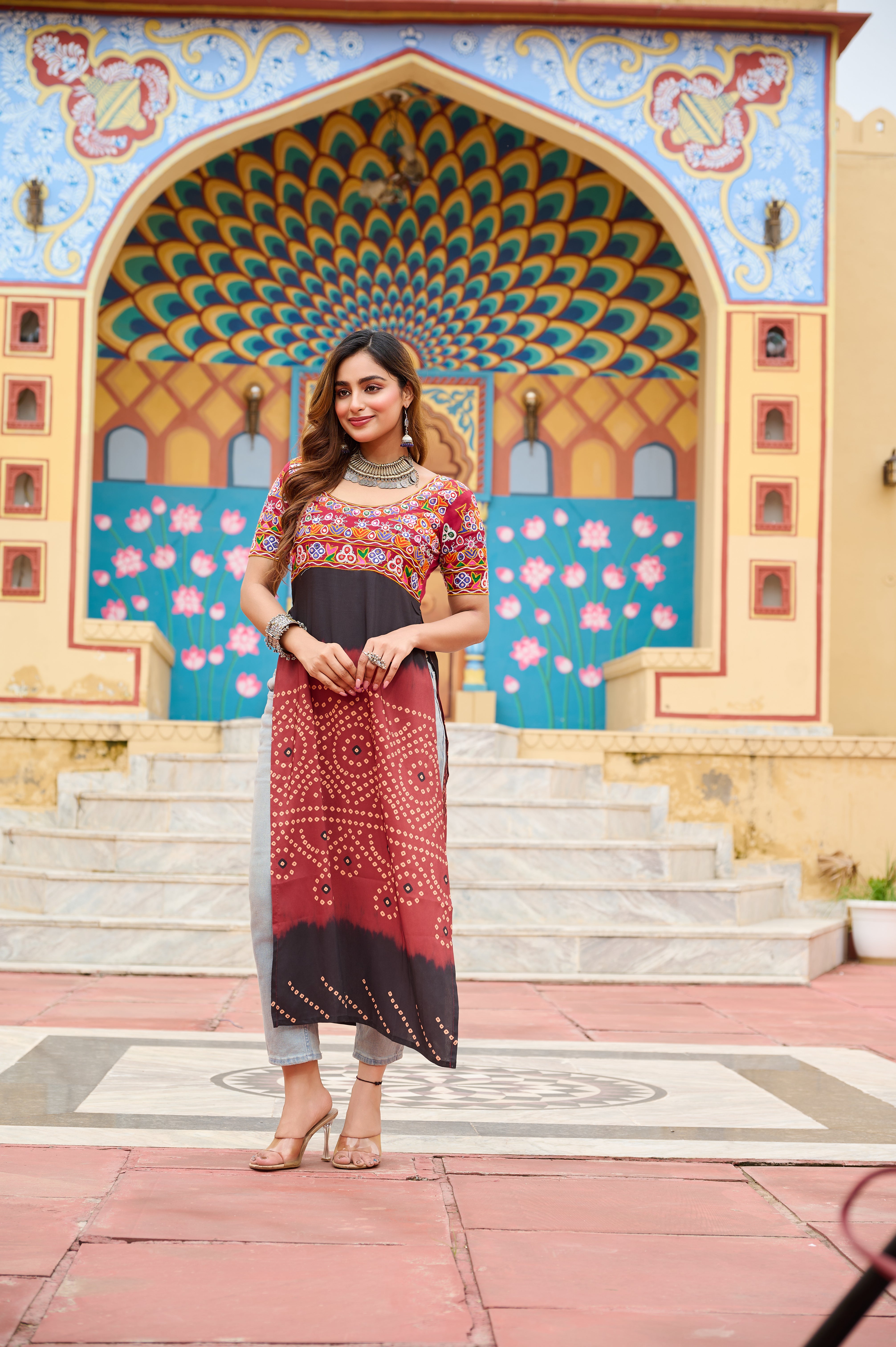 Bandhani Print Embroidered Front-Slit Kurti with Mirror Work