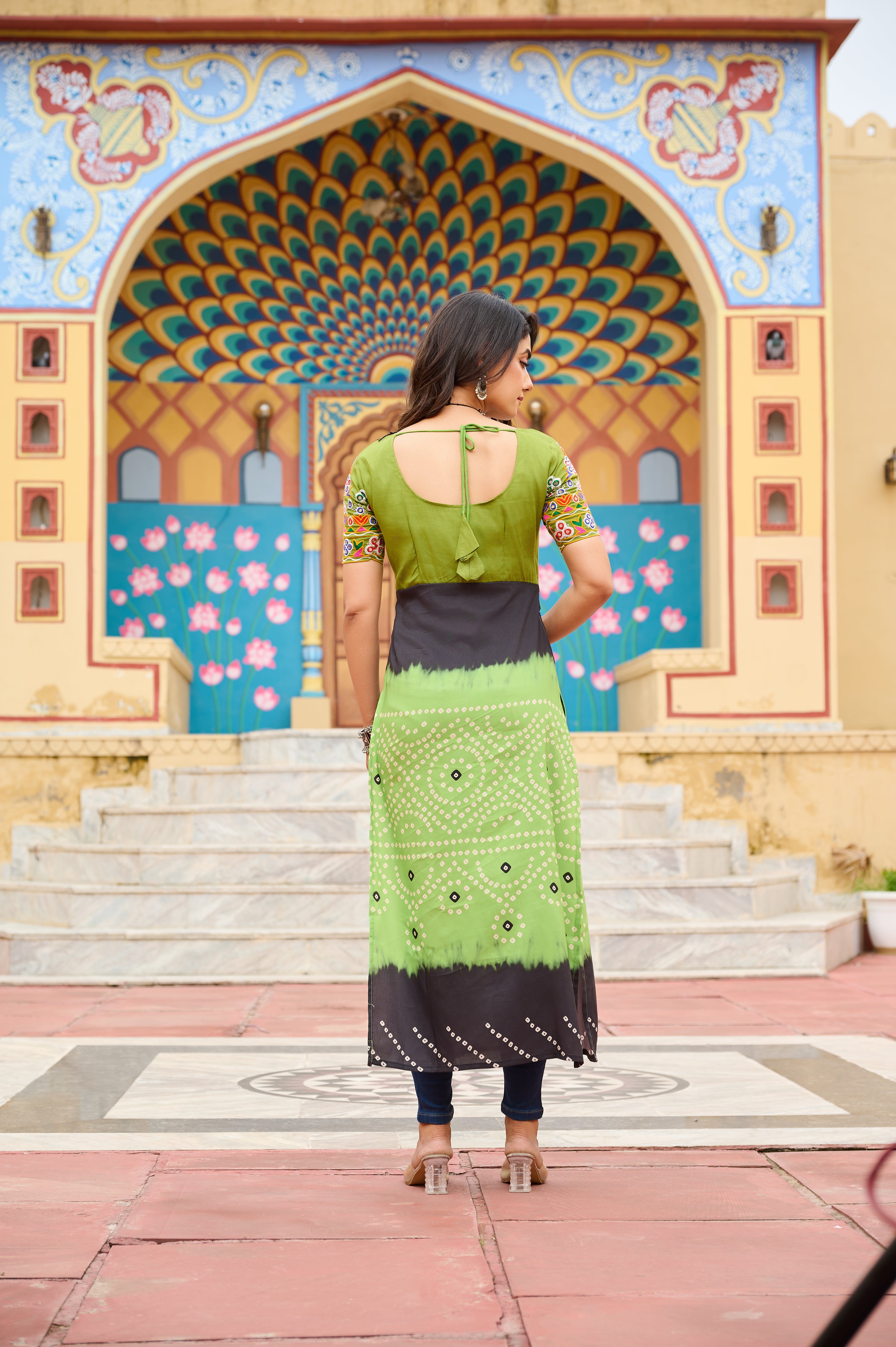 Bandhani Print Embroidered Front-Slit Kurti with Mirror Work