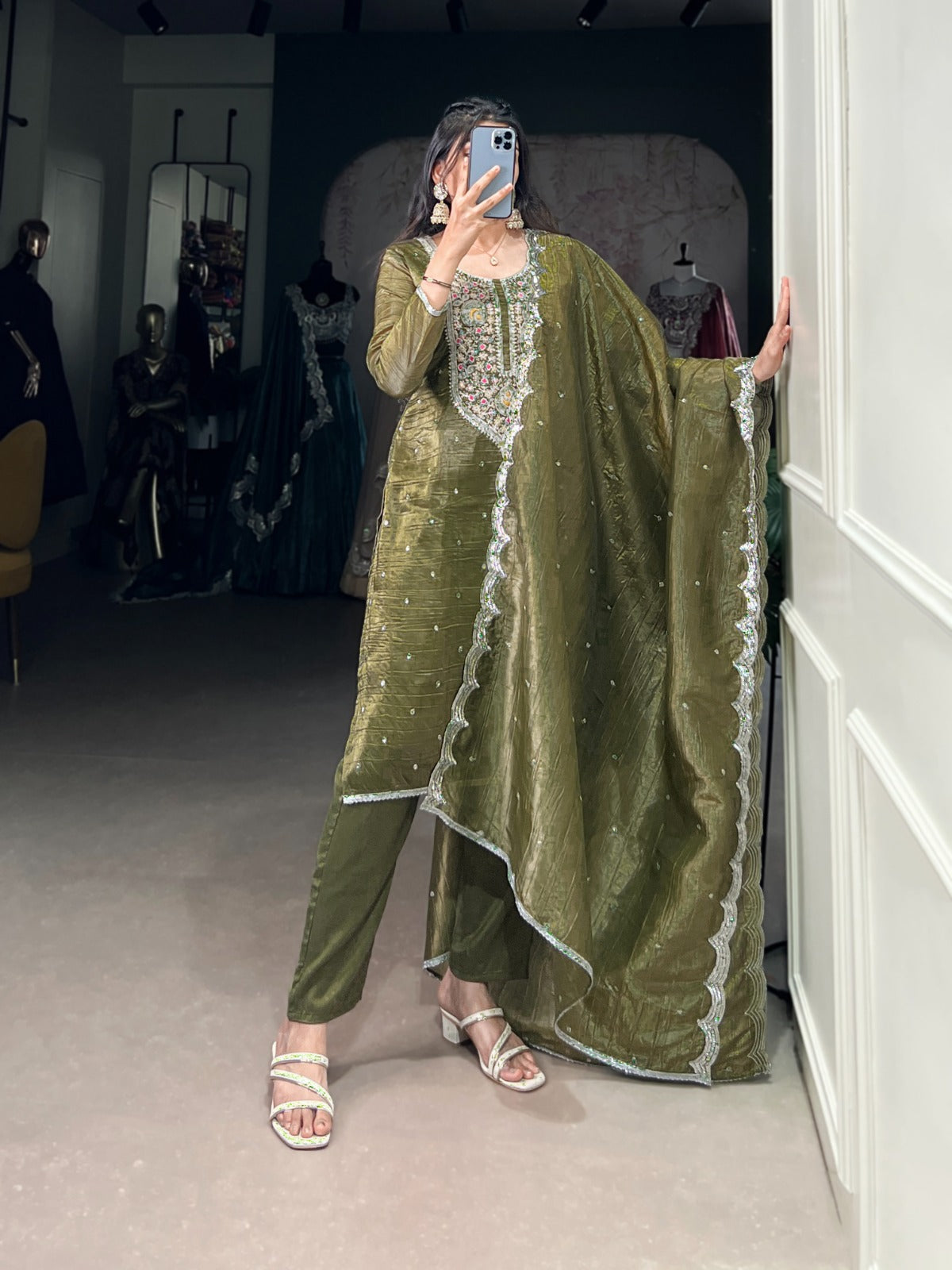 Ethnic Dress Earthy Tones, Royal Vibes