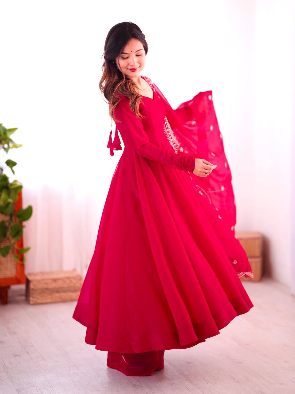 Launching New Real Modeling Heavy Designer Party Wear Look Gown-Dupatta in Heavy Embroidery Sequence Work