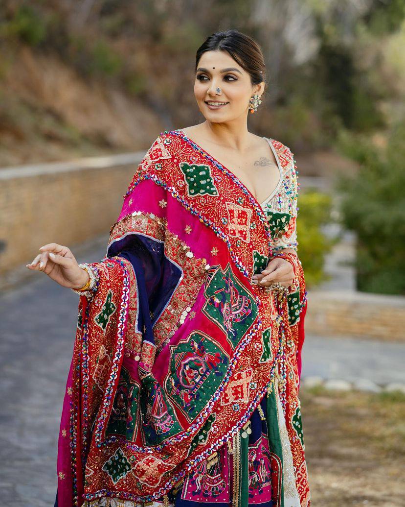 NEW DESIGNER PRINTED LAHENGA CHOLI