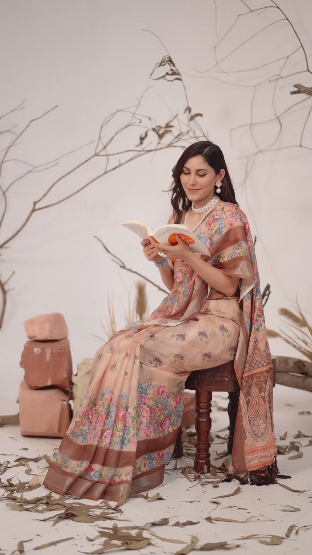 Linen Cotton Saree with Elegant Digital Printed Floral Design