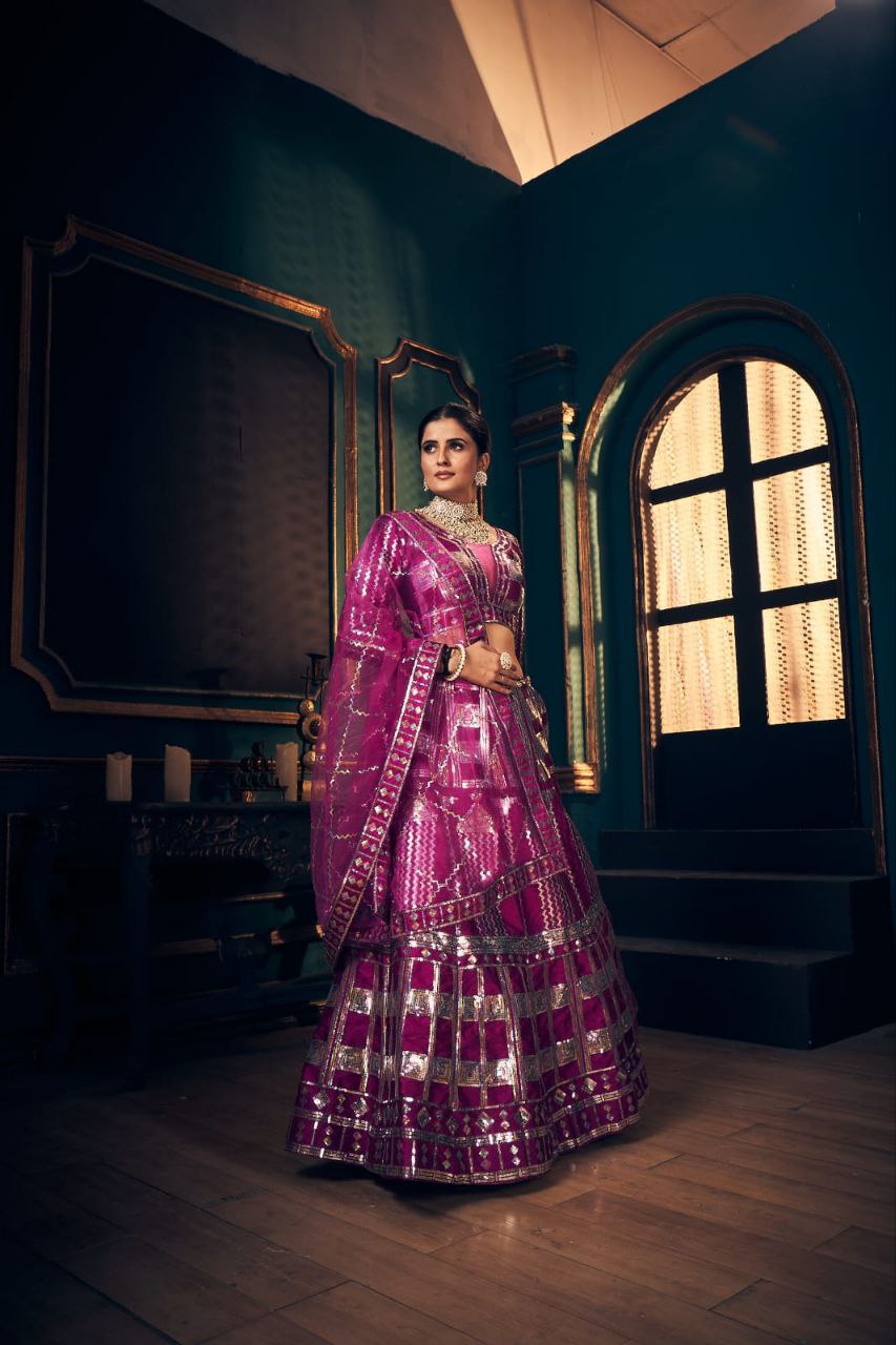 Presents Latest wedding lahengha-Choli